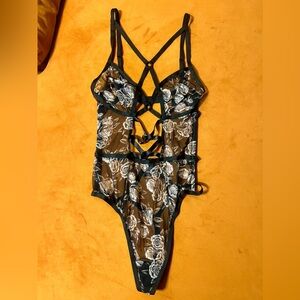 Victoria’s Secret rose print teddy